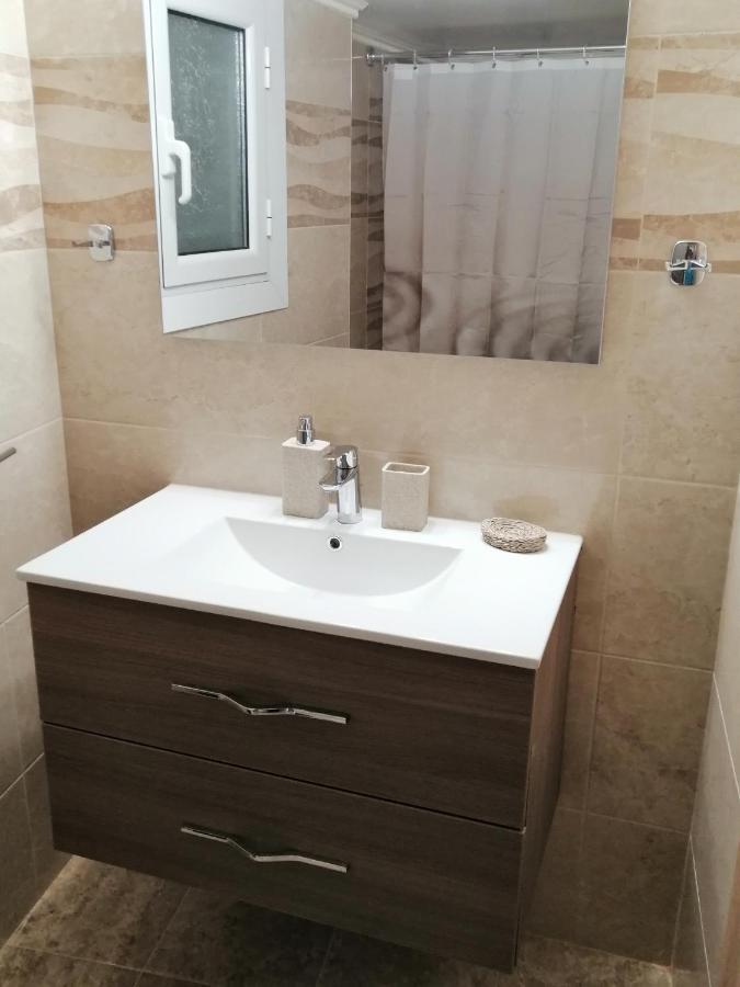 Comfy Apartment For 4 Ppl In Koukaki Athen Exterior foto